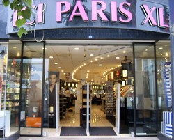 ICI PARIS XL Heist op den Berg